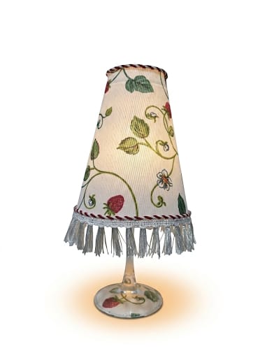Lámpara Pantalla de Fresas y Flecos