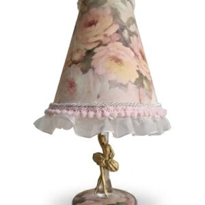 Lámpara de Mesa con Figura de Bailarina y Pantalla Floral Elegante