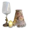 Lámpara de Mesa con Figura de Bailarina y Pantalla Floral Elegante
